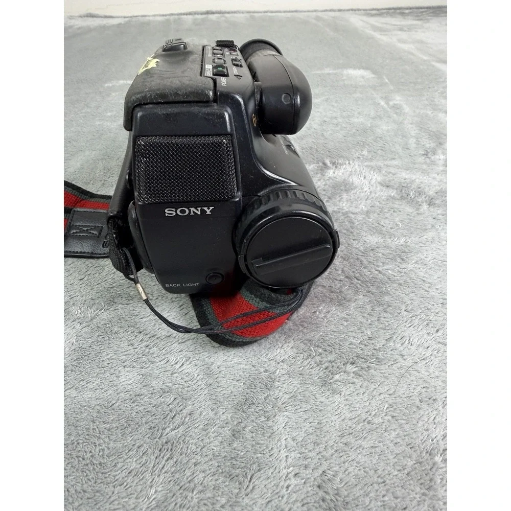 Sony CCD-TR5 Handycam Camcorder Lot As Is Untested